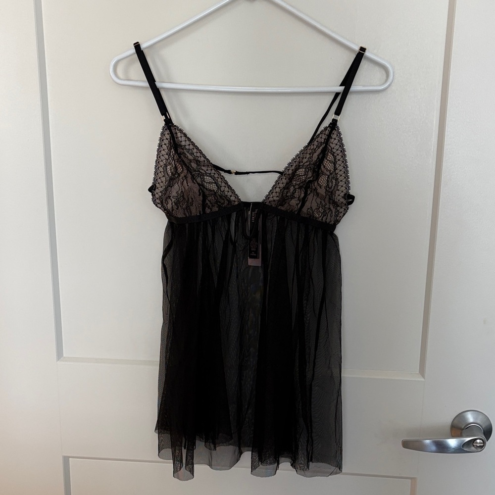 Victoria's Secret Black Lace & Sheer Mesh Chemise
